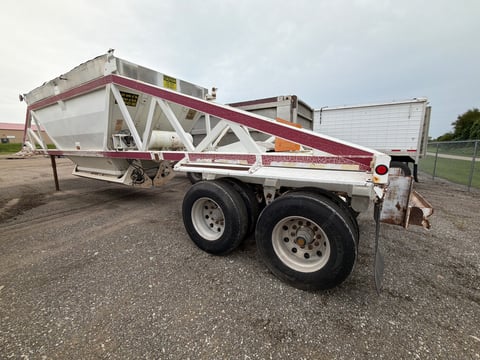 2002 Ranch Manufacturing Belly Dump Trailer — photo 6