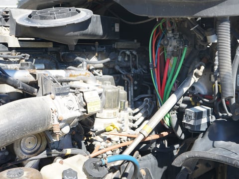 2011 Freightliner Cascadia T/A Sleeper Truck — photo 32