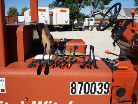 2000 Ditch Witch 5110DD 4X4 Cable Plow — photo 11