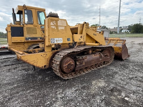 Inoperable Caterpillar 963 Crawler Loader — photo 4