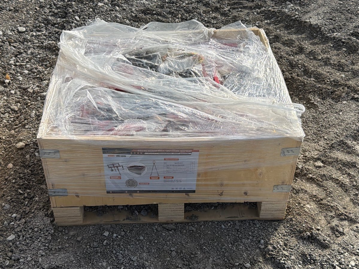 LandHonor LHR-LS45 Rigging, Binding Chain & Suspension Equipment Crate (Unused)