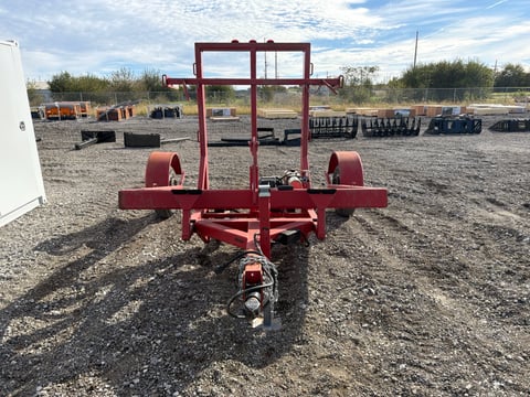 2016 Spirit of America 45LR Hydraulic Pallet Fork Trailer — photo 2