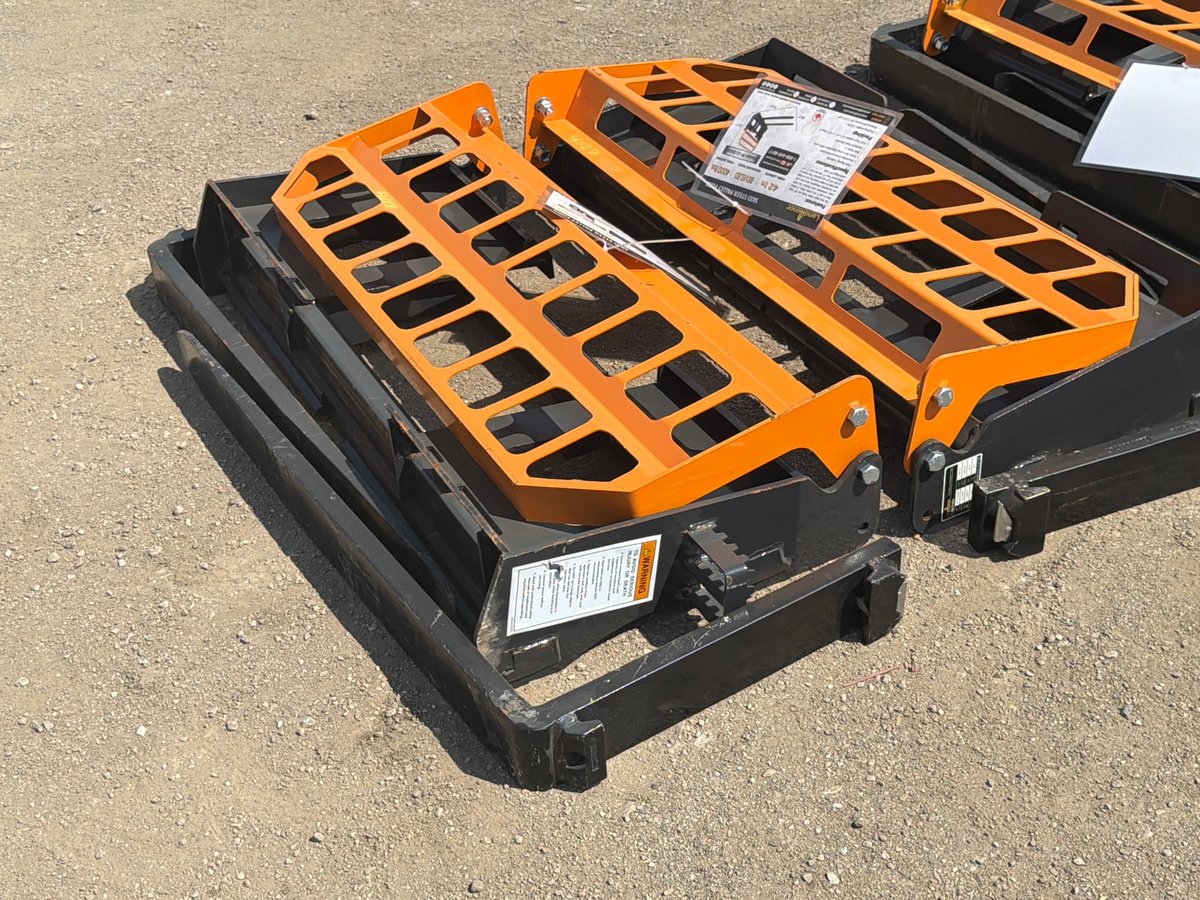 2025 LandHonor PF-11-3500G Skid Steer Pallet Forks (Unused)
