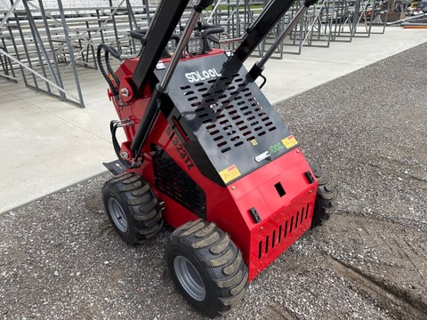 2026 Sdlool SL-323TZ Mini Skid Steer Loader (Unused) — photo 4