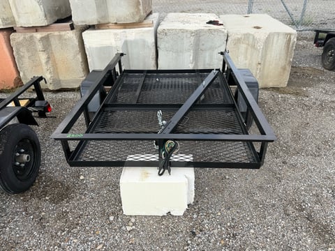 Carry-On 4ft x 6ft Mesh Floor Utility Trailer — No Title, Bill of Sale Only — photo 2