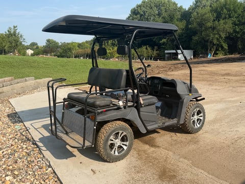 Trailmaster Golf Cart — photo 2