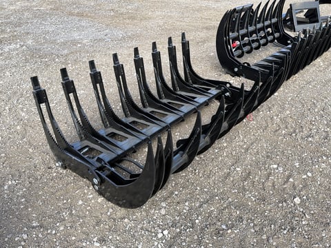 2026 Giyi Gy-CLG72 72in Skid Steer Hydraulic Root Grapple Rake (Unused) — photo 2