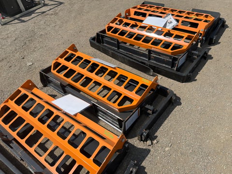 2025 LandHonor PF-11-3500G Skid Steer Pallet Forks (Unused) — photo 3