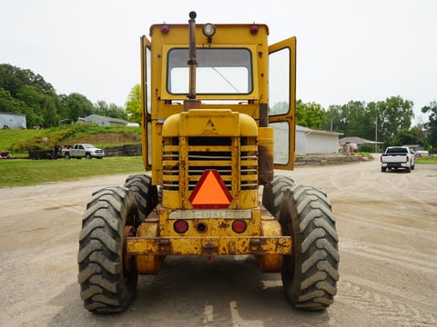 Allis Chalmers M100 Motor Grader — photo 6
