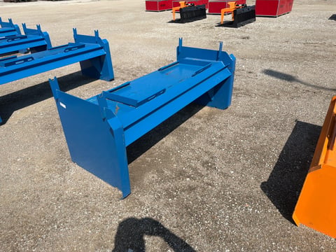 Kit Containers 6' Skid Steer Economy Pusher — photo 4