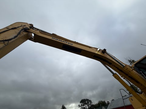 1996 Komatsu PC220LC-6LC Hydraulic Excavator — photo 46