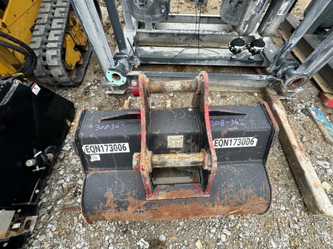 36" Digging Bucket — photo 3