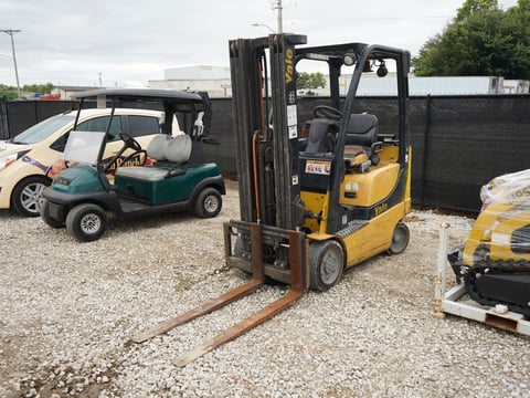 Inoperable - Yale GC030VX Forklift — photo 1