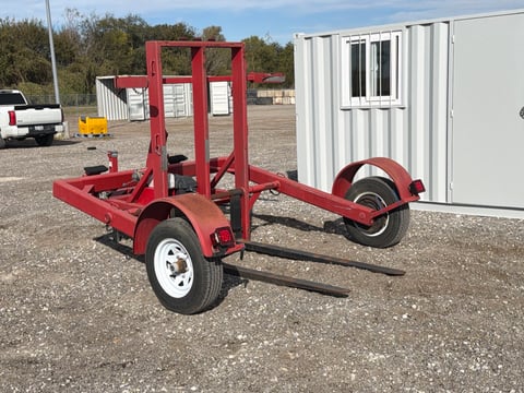 2016 Spirit of America 45LR Hydraulic Pallet Fork Trailer — photo 6