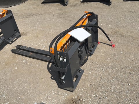 2025 LandHonor HPF-11-3000G Hydraulic Pallet Forks and Frame (Unused) — photo 4