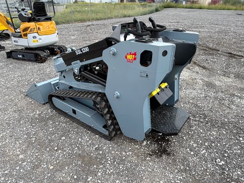 2026 SDLANCH SSL1200 Diesel Skid Steer Loader (Unused) — photo 6