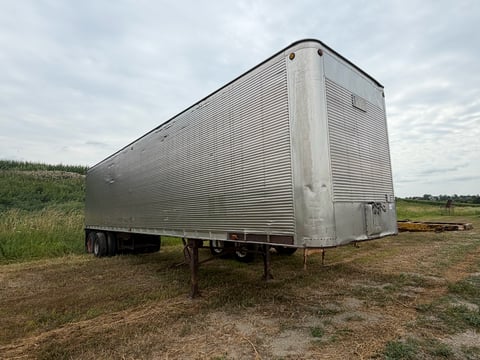 Dry Van Trailer — photo 3