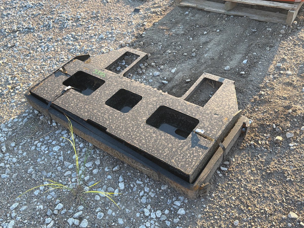 Kit Containers 45" Skid Steer Fork Frame W/42in Forks