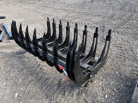 2026 Giyi Gy-CLG72 72in Skid Steer Hydraulic Root Grapple Rake (Unused) — photo 3