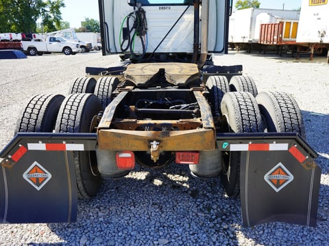 2016 International LF687 ProStar+ T/A Daycab Truck Tractor — photo 20