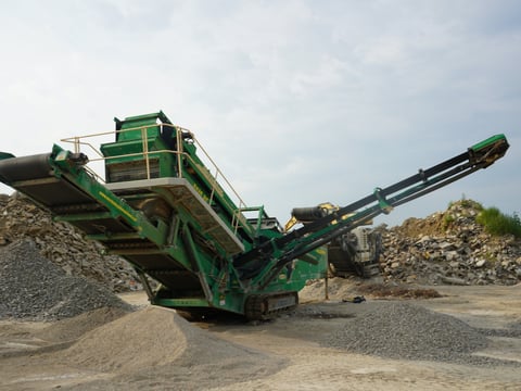 2012 McCloskey S130 Double Deck Tracked Screen Plant — photo 14