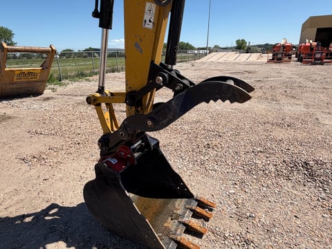 2014 Caterpillar 308E2CR Mini Excavator W/Thumb — photo 27
