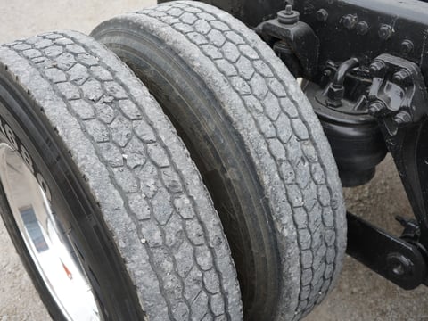 2001 Kenworth T800 T/A Sleeper Truck  — photo 33