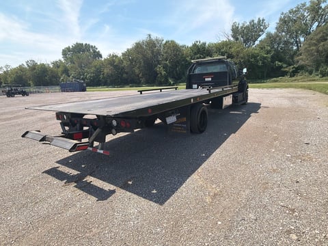 2017 Ford F650 SD Rollback Tow Truck — photo 4