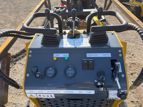 2026 SDLANCH SSL60 Mini Skid Steer Loader (Unused) — photo 7