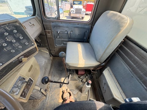 1985 Mack DM686S Water Truck T/A (No Pump) — photo 27