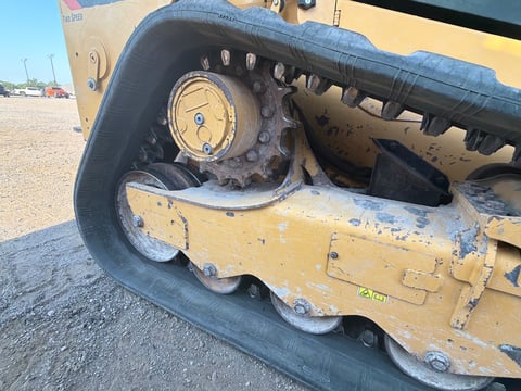 2019 Caterpillar 259D Compact Track Loader - As-Is — photo 6