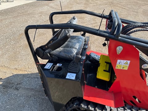 2026 SDLANCH SSL580 Ride-On Skid Steer Loader (Unused) — photo 5