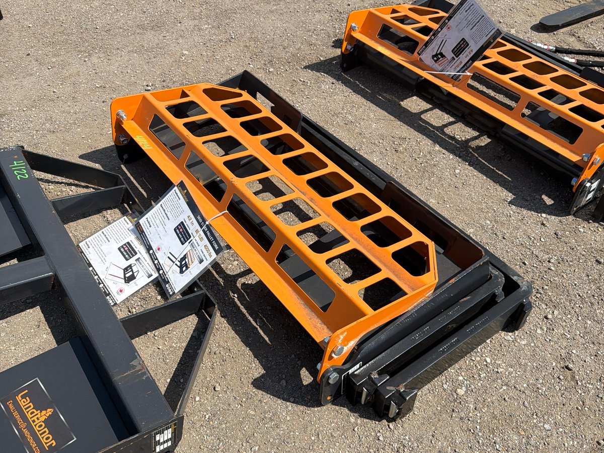 2025 LandHonor PF-11-3500G Skid Steer Pallet Forks (Unused)