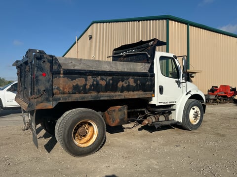 2007 Freightliner M2 106 S/A Dump Truck — photo 4