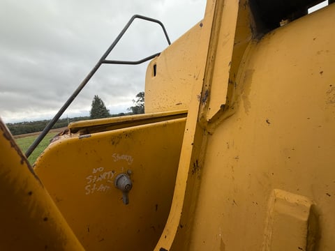 1996 Komatsu PC220LC-6LC Hydraulic Excavator — photo 57
