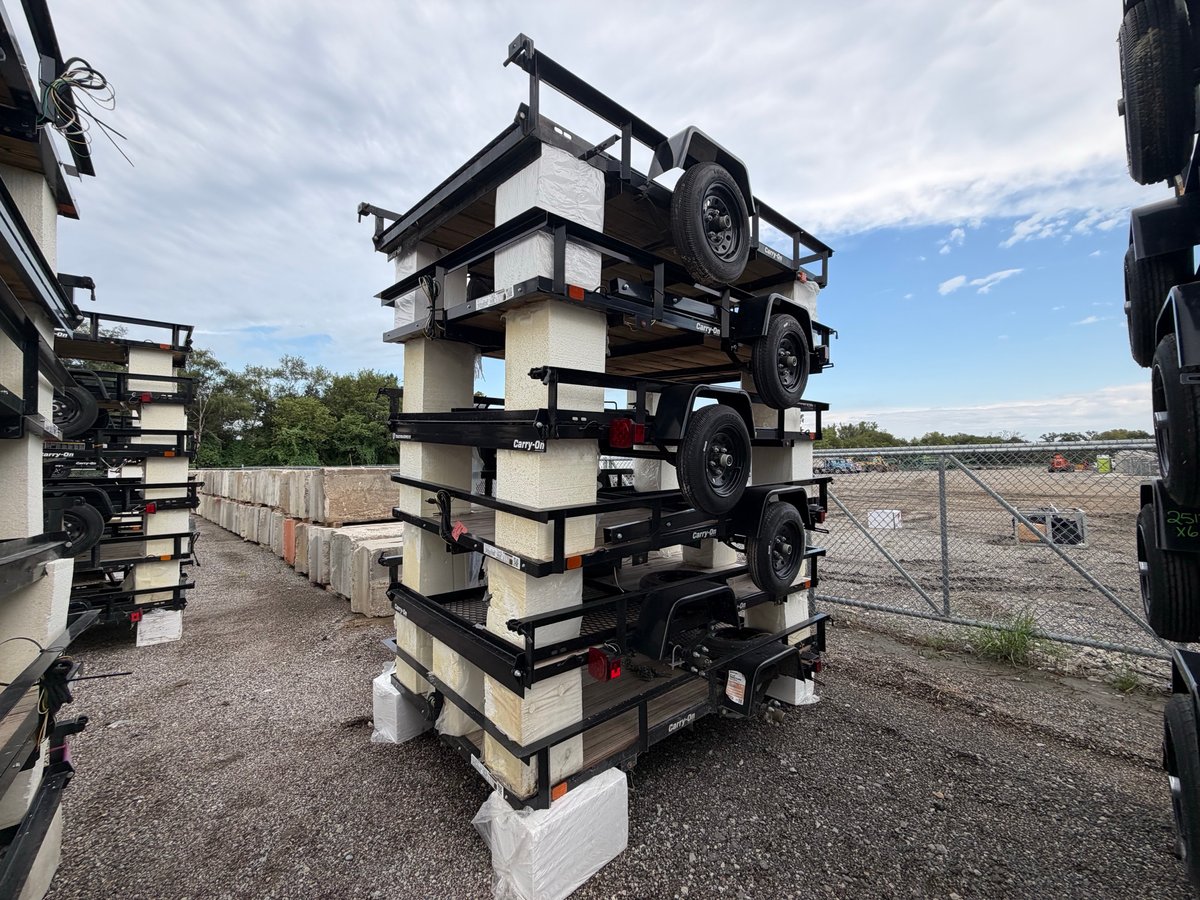 Qty of (6) 2027 Carry-On Trailers Z5X8GW2K