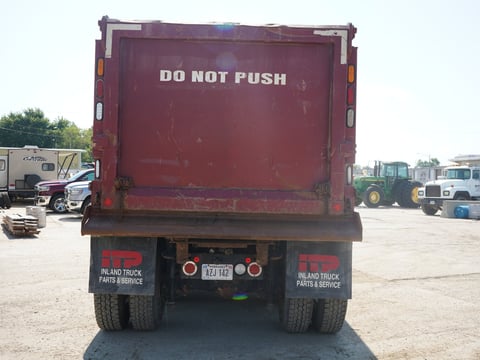 2018 Mack Granite GU713 Quad/A Dump Truck — photo 5