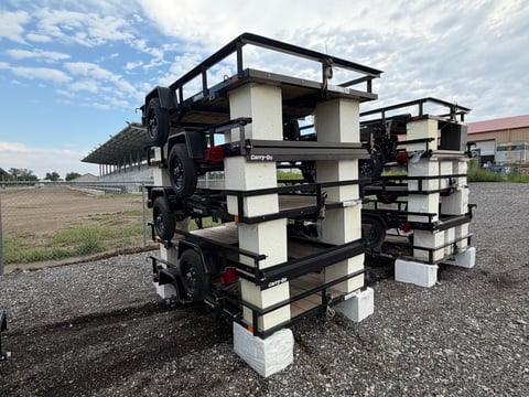 Qty of (5) 2027 Carry-On Trailers Z5X8GW2K — photo 2