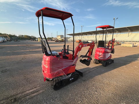 2026 SDLANCH ME15 Mini Excavator (Unused) — photo 3