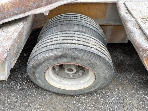 1978 Transport Trailers CR35TXF 17ft x 8ft TRI/A Lowboy Trailer — photo 14