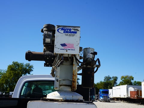 2007 Chevrolet C4500 Crew Cab Service Body Truck — photo 29