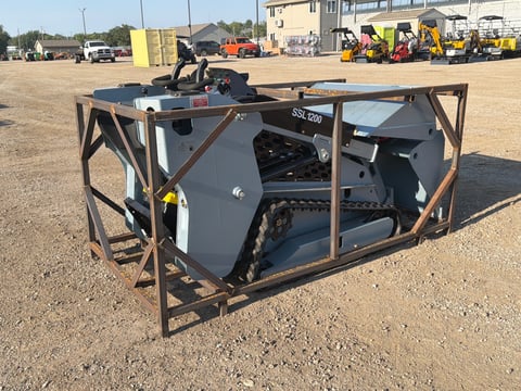 2026 SDLANCH SSL1200 Diesel Skid Steer Loader (Unused) — photo 4