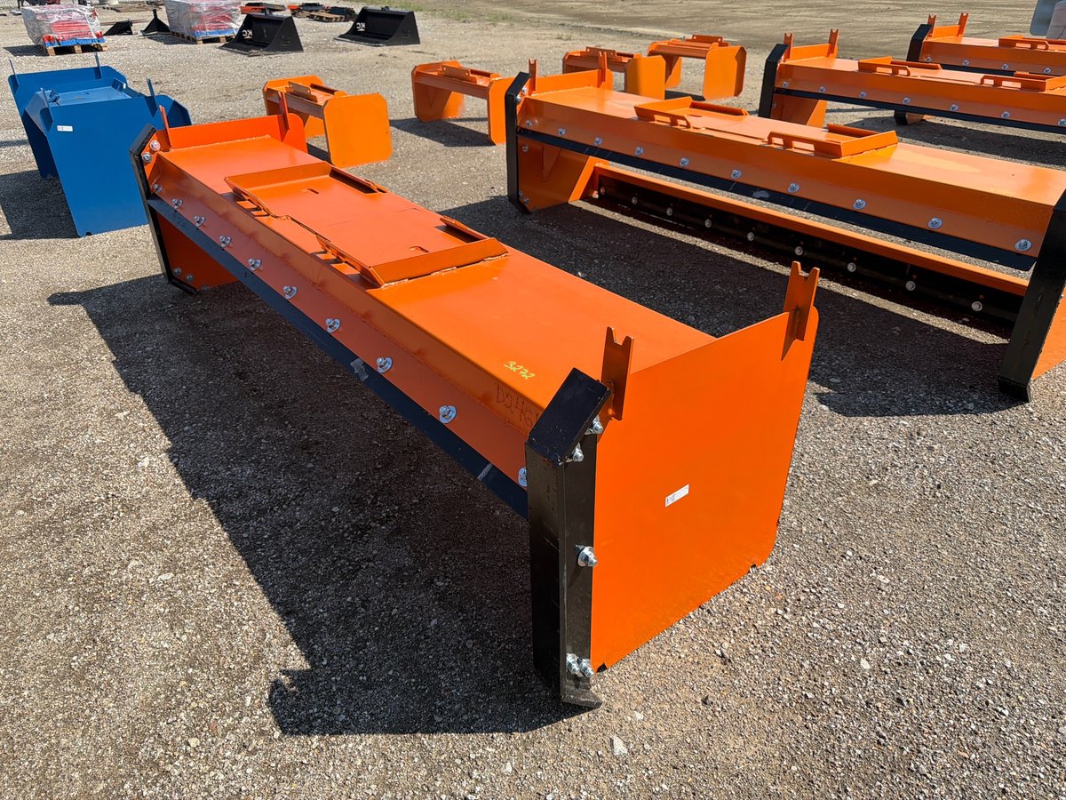 Kit Containers 10' Skid Steer Pusher With Replaceable Shoes and Blade