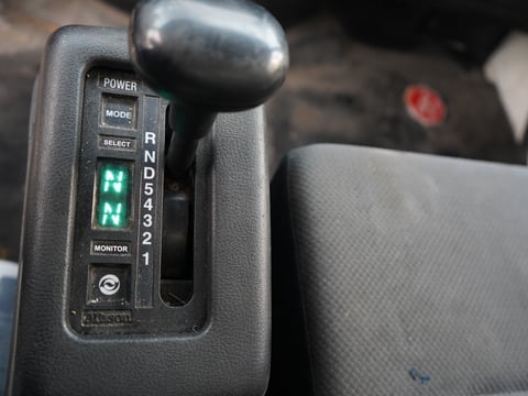 2012 Hino 338 Cargo Truck — photo 18