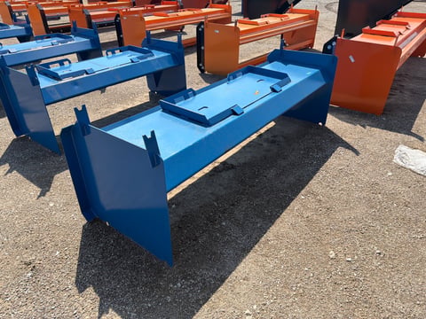 Kit Containers 8' Skid Steer Economy Pusher — photo 2