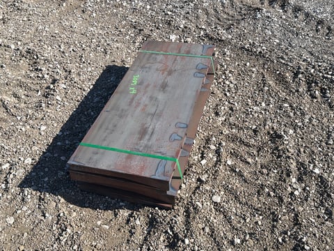 Qty of (4) Skid Steer Universal Quick-Attach Weld-On Mount Plates (Unused) — photo 3