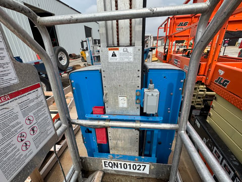 2019 Genie GR-20 Vertical Mast Lift Inoperable — photo 4