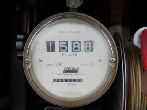 2008 Sterling L7500 Fuel & Lube Truck — photo 12