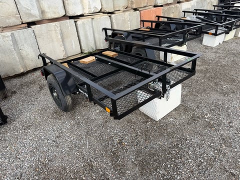 Carry-On 4ft x 6ft Mesh Floor Utility Trailer — No Title, Bill of Sale Only — photo 2