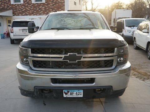 2011 Chevrolet 3500HD — photo 2